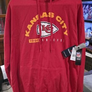 Fanatics KC CHIEFS REEEERed Pullover Hoodie with Yellow Graphics